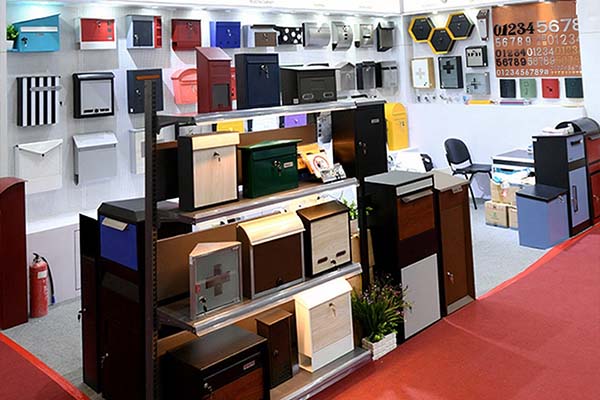 Wo befindet sich JIANGMEN ZENEWOOD LIMITED in China?